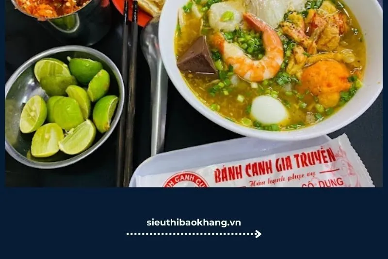 Ăn Trưa Sài Gòn Bánh Canh Cua Gia Truyền Cô Dung