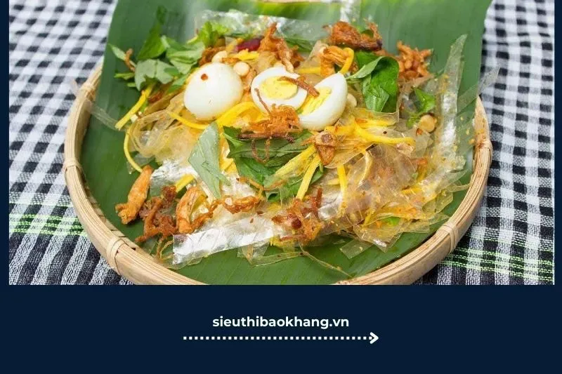 Bánh tráng trộn Sài Gòn cô Thảo