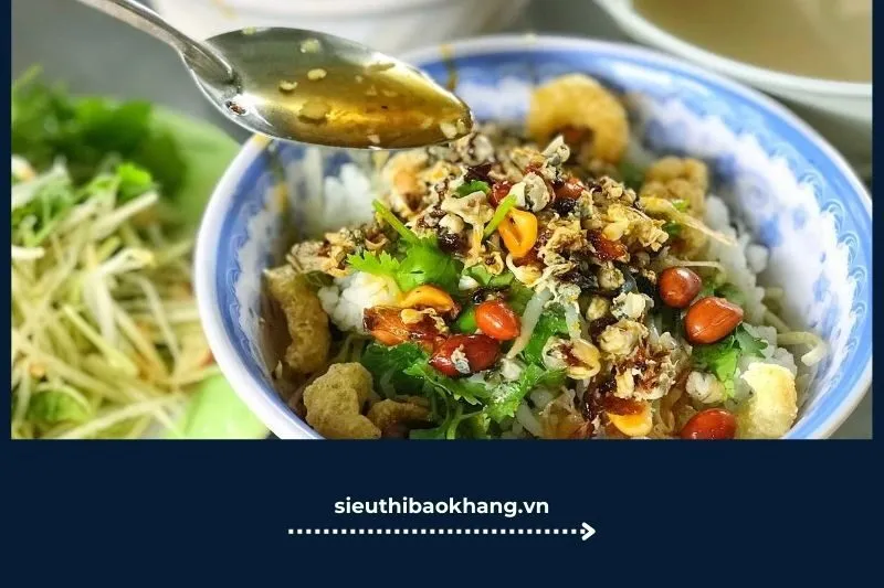 quán bún hến Sài Gòn Hương Giang