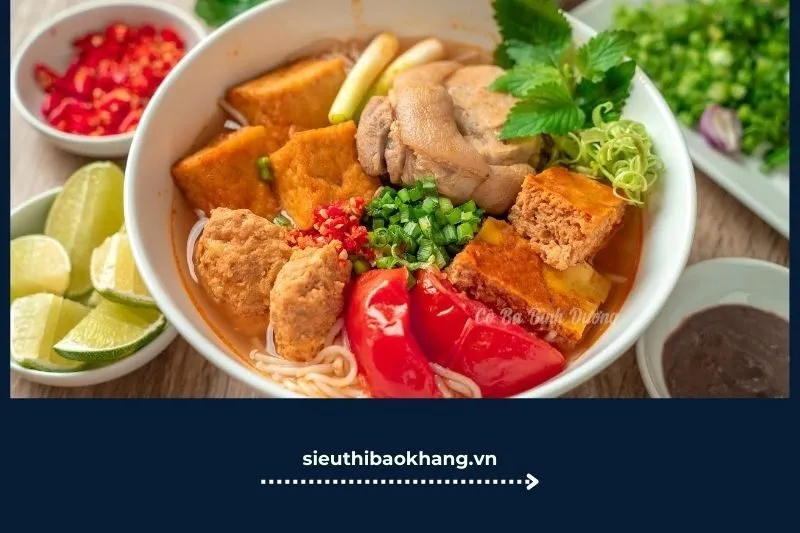 quán bún riêu Sài Gòn Yến