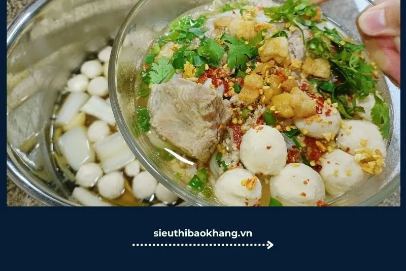 quán hủ tiếu Sài Gòn Pi Thai